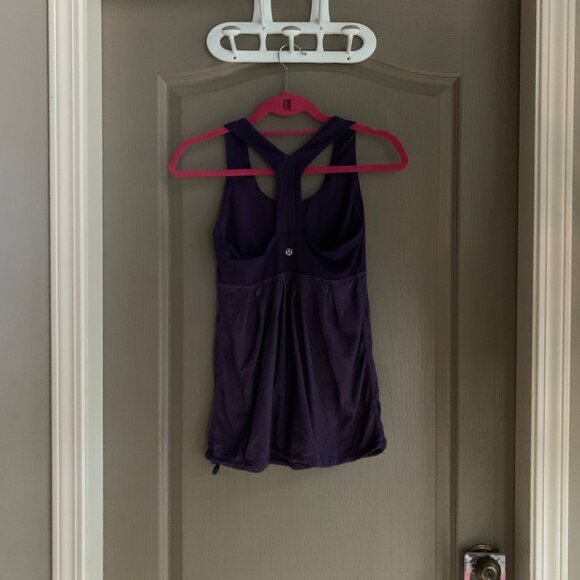 lululemon built-in bra tank - Picture 5 of 13